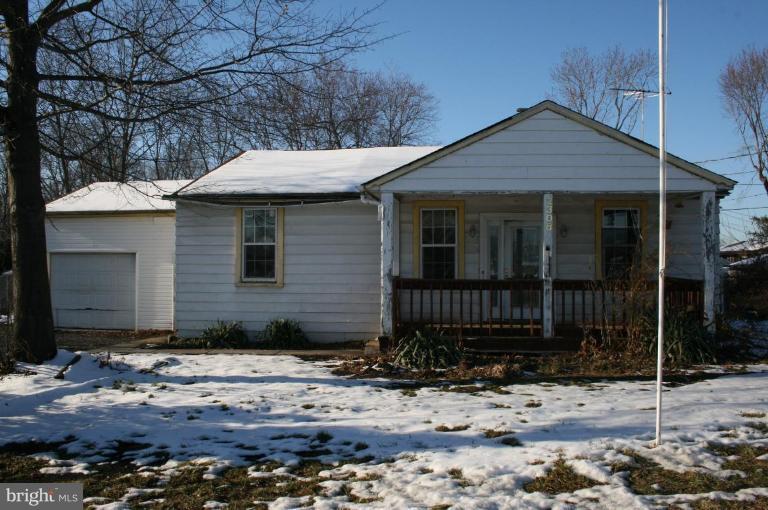 Exterior (Main)
