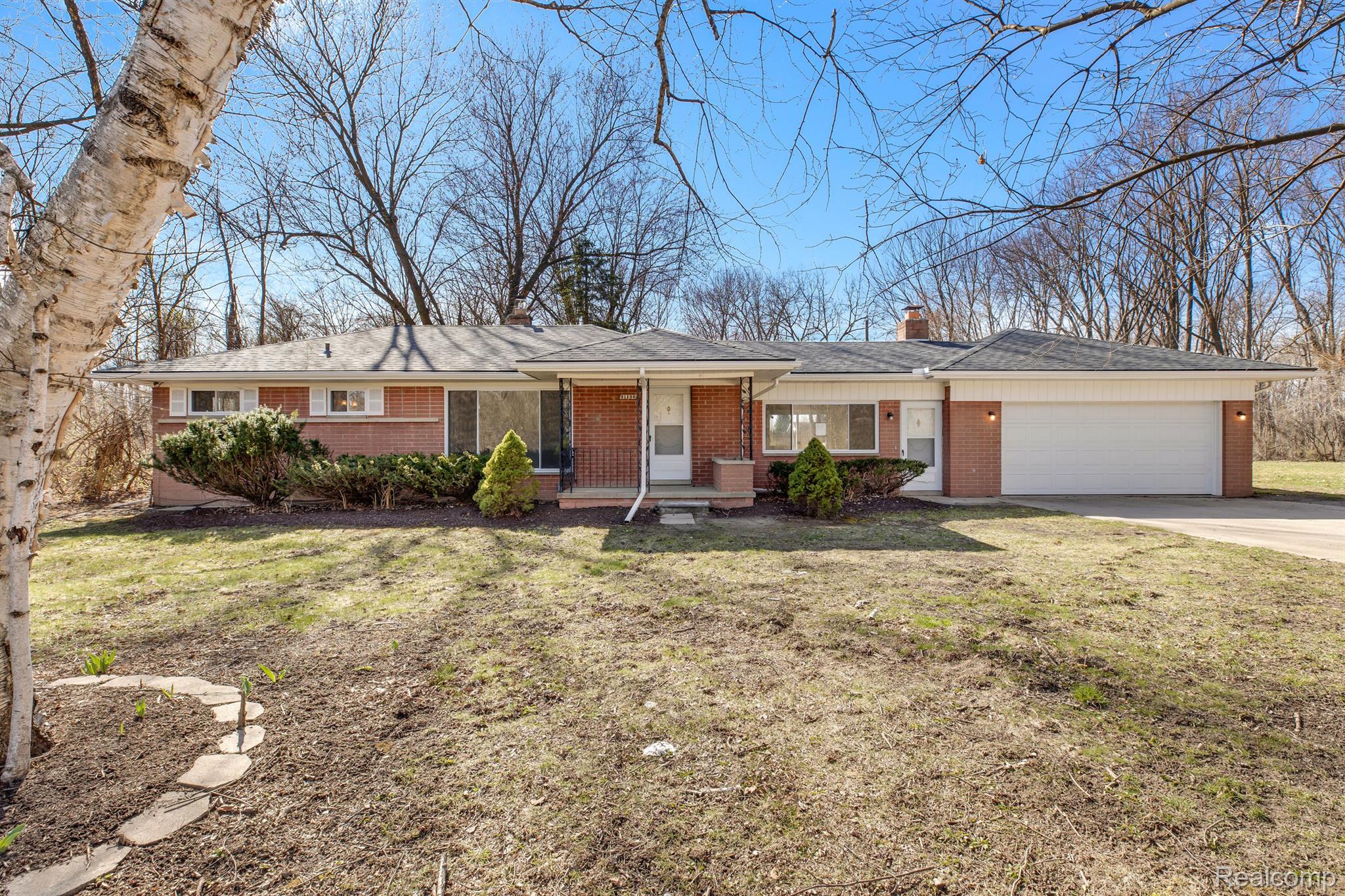 31130 Henry Ruff Road Romulus, MI 48174 - Photo 1 of 23 Gallery Image 1
