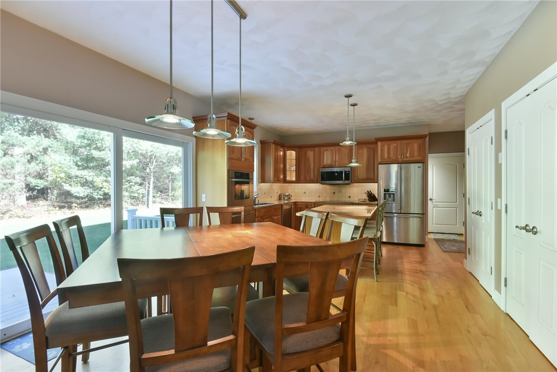 15 Read School House Road Coventry, RI 02816 - Photo 10 of 21
