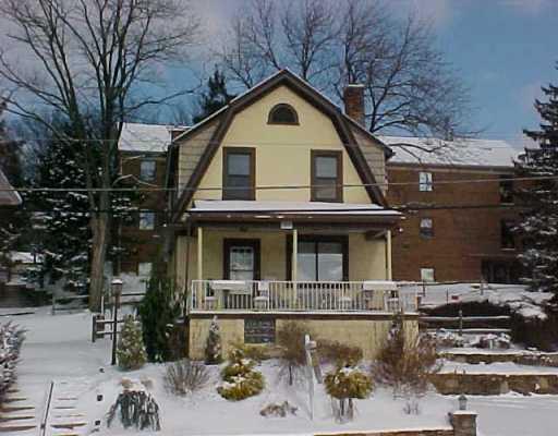 1325 Old Freeport Road Pittsburgh, PA 15238 - Photo 1 of 4 Gallery Image 1