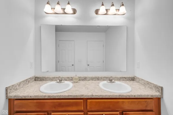 $399,900 | 4418 Ashworth Lane, Columbus, IN 47201