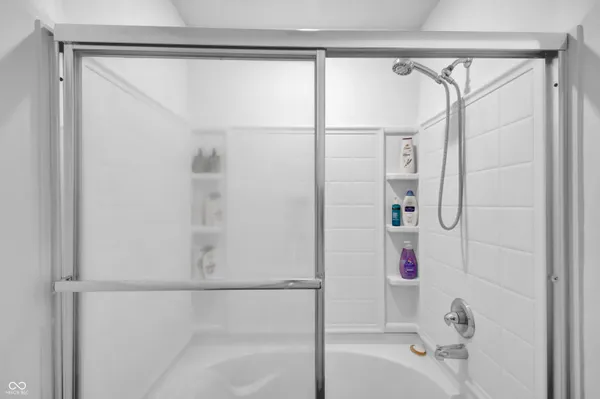 $399,900 | 4418 Ashworth Lane, Columbus, IN 47201