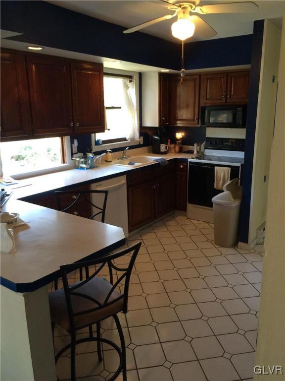 3991 Blacksmith Road New Tripoli, PA 18066 - Photo 3 of 22 Gallery Image 3