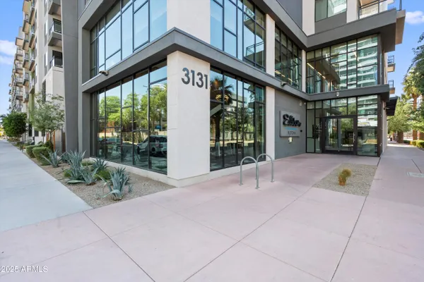 $429,995 | 3131 North Central Avenue, Unit 6002, Phoenix, AZ 85012