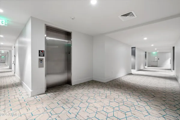 $429,995 | 3131 North Central Avenue, Unit 6002, Phoenix, AZ 85012