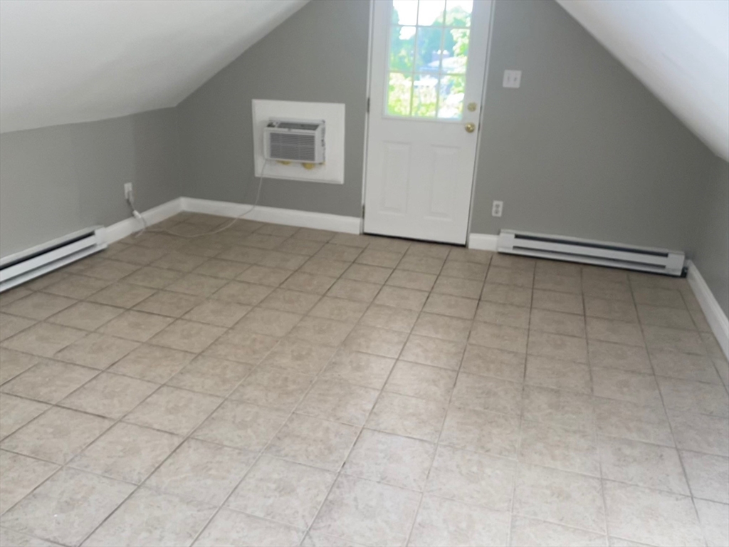 6 R Salem Street, Unit 7 Woburn, MA 01801 - Photo 10 of 12