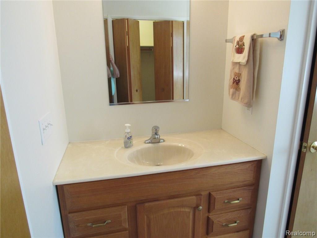 9405 Stelzer Road Howell, MI 48855 - Photo 35 of 46 IMG_2351.JPG