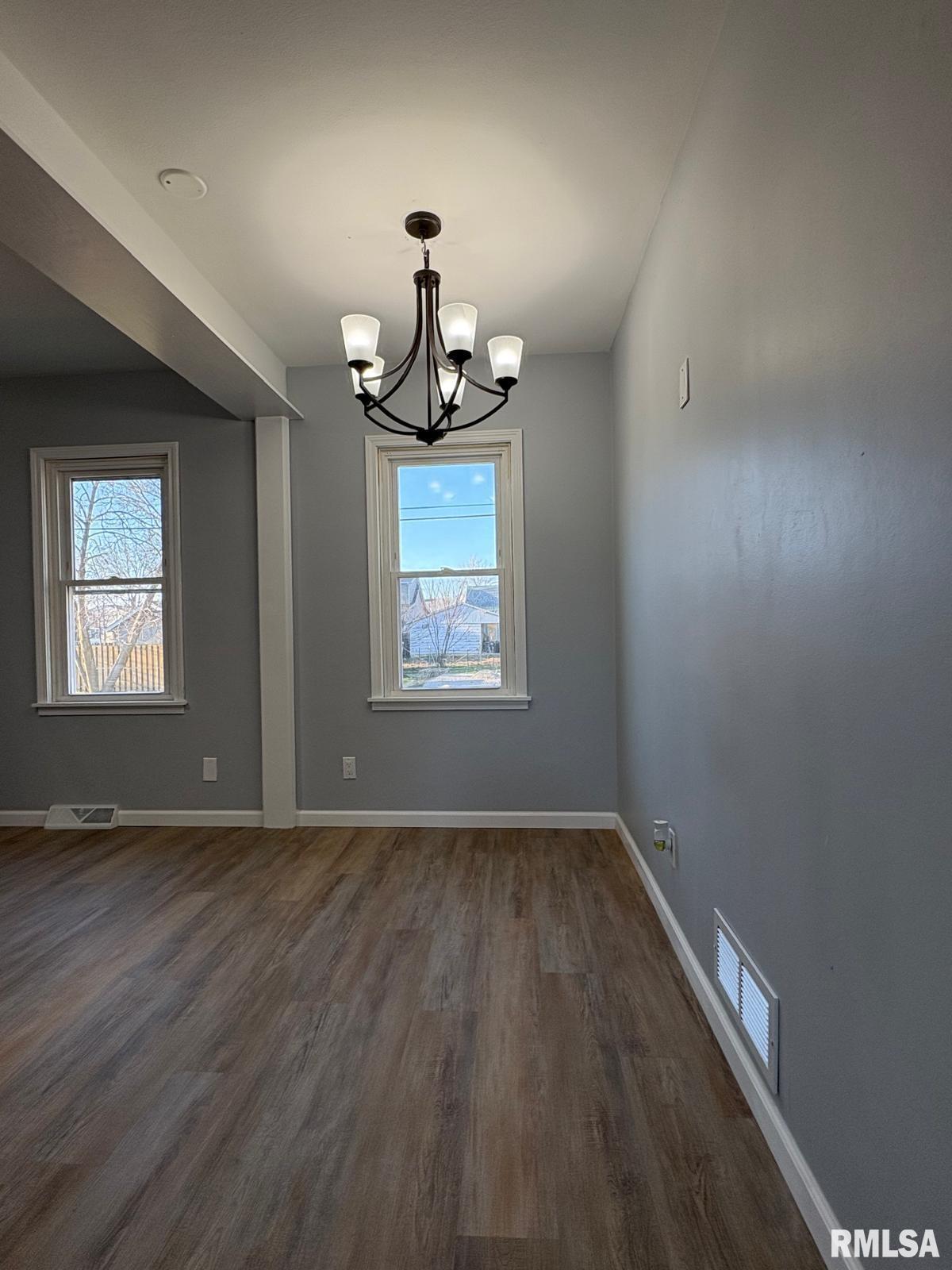 3100 South 5th Street Springfield, IL 62703 - Photo 11 of 33 Gallery Image 11