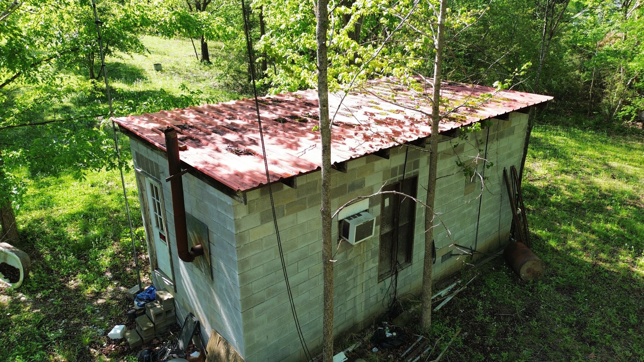 3321 Petway Road Ashland City, TN 37015 - Photo 4 of 23 a view of a backyard