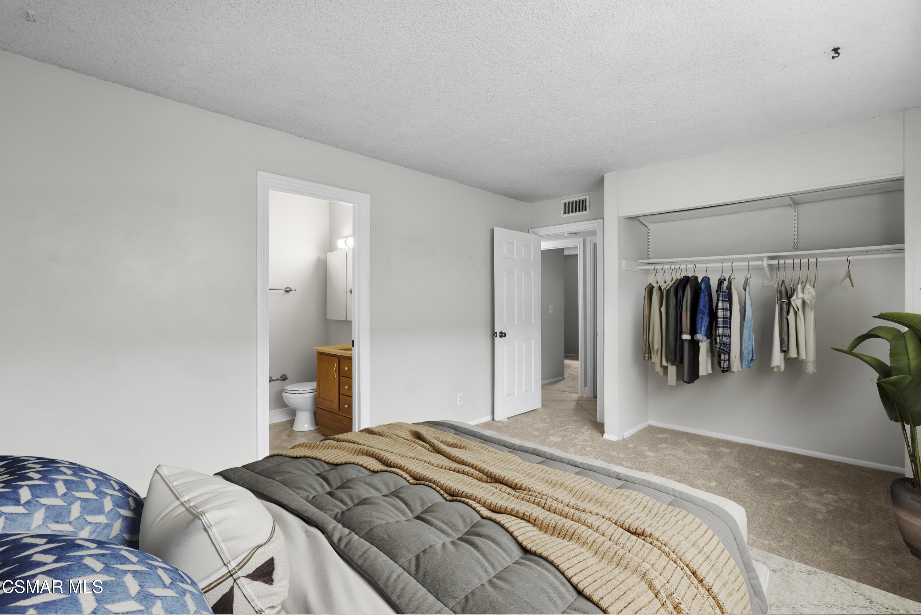 3376 Elmore Street Simi Valley, CA 93063 - Photo 11 of 30 11