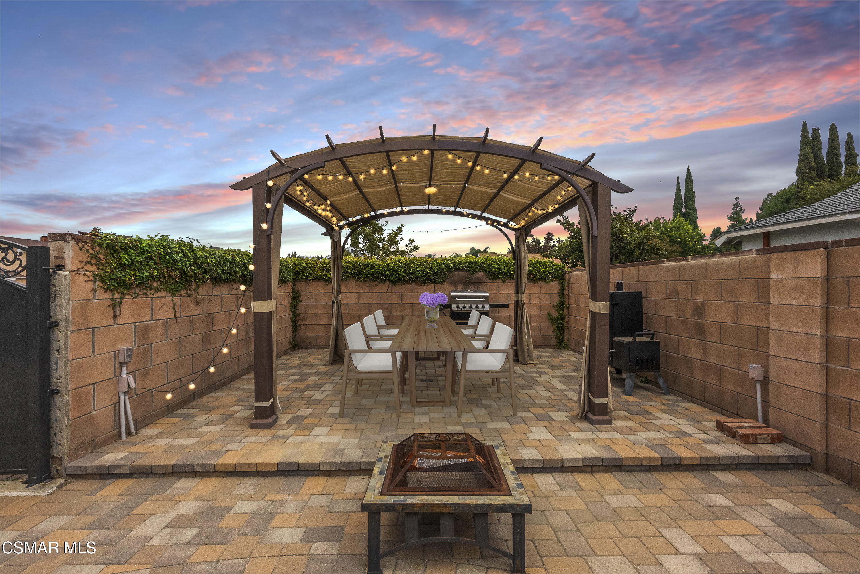 3376 Elmore Street Simi Valley, CA 93063 - Photo 28 of 30 28