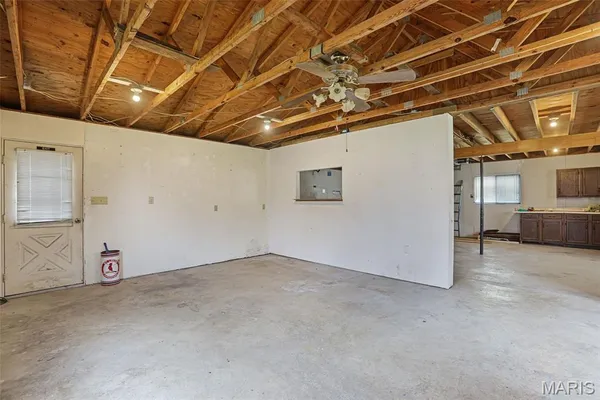 $239,900 | 829 Edward Street, St. Libory, IL 62282