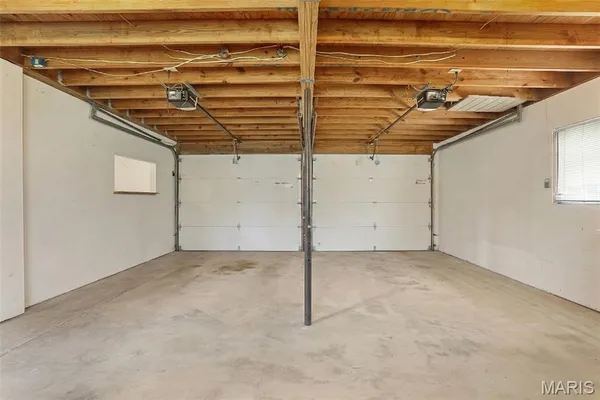 $239,900 | 829 Edward Street, St. Libory, IL 62282