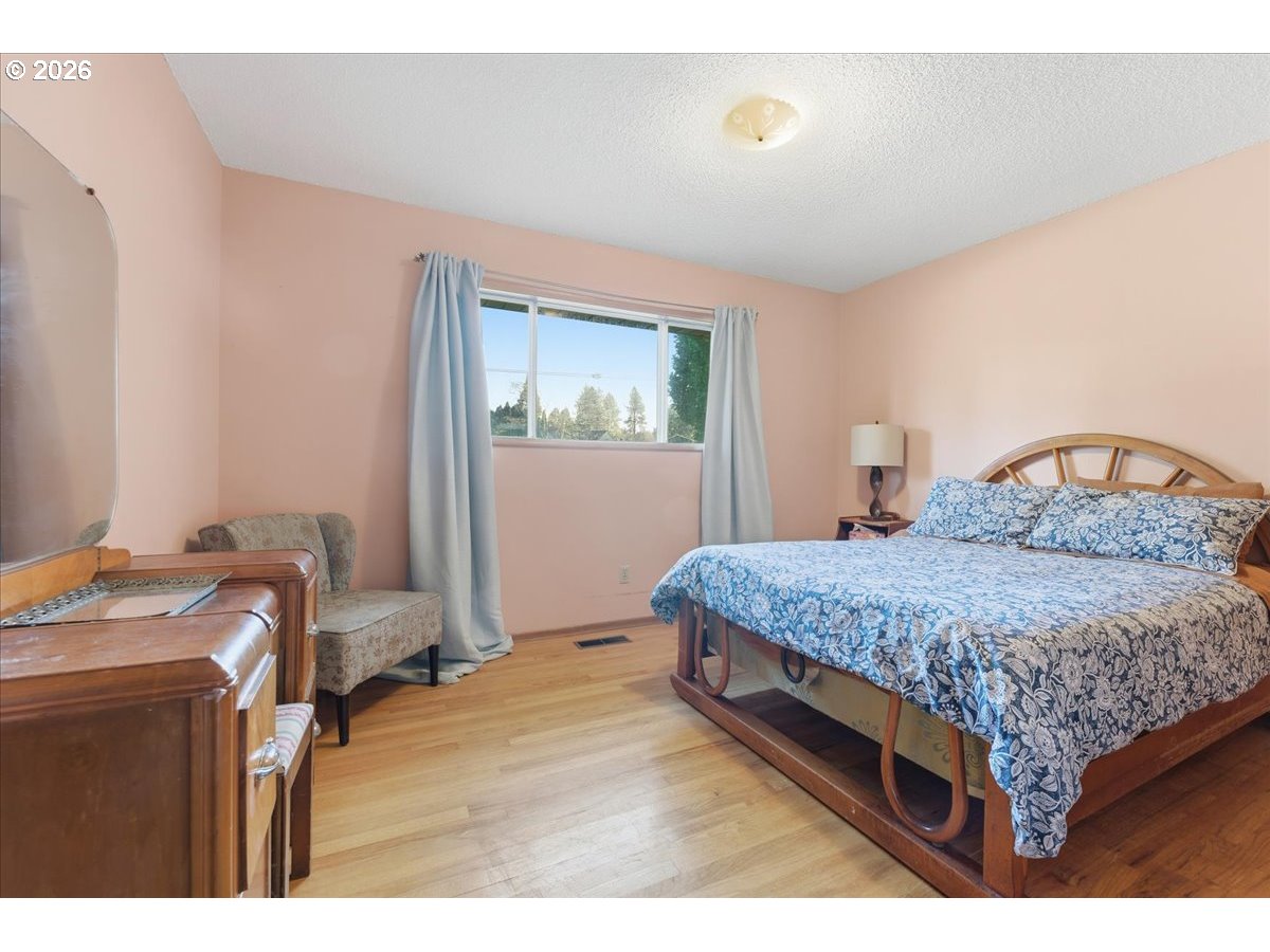 20155 Southwest Boones Ferry Road Tualatin, OR 97062 - Photo 16 of 48