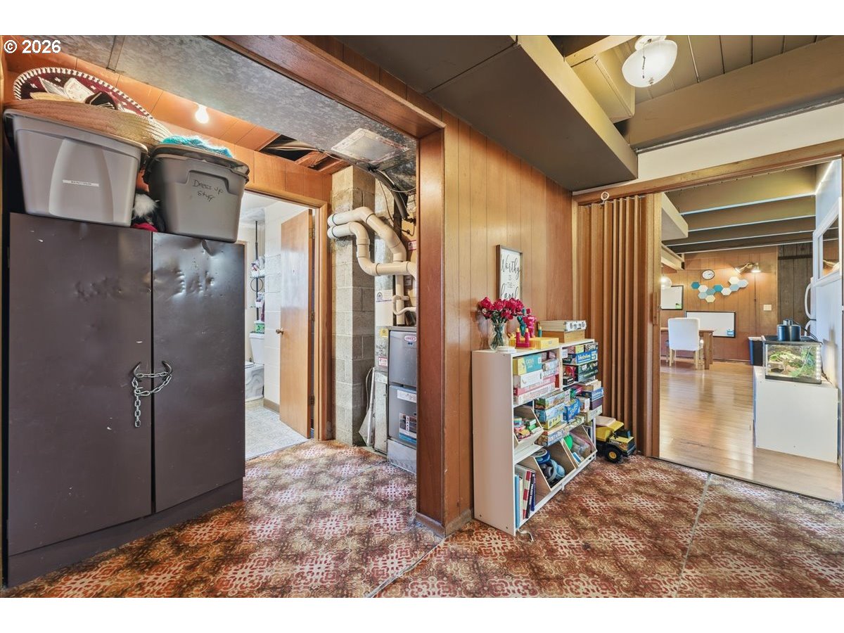 20155 Southwest Boones Ferry Road Tualatin, OR 97062 - Photo 28 of 48