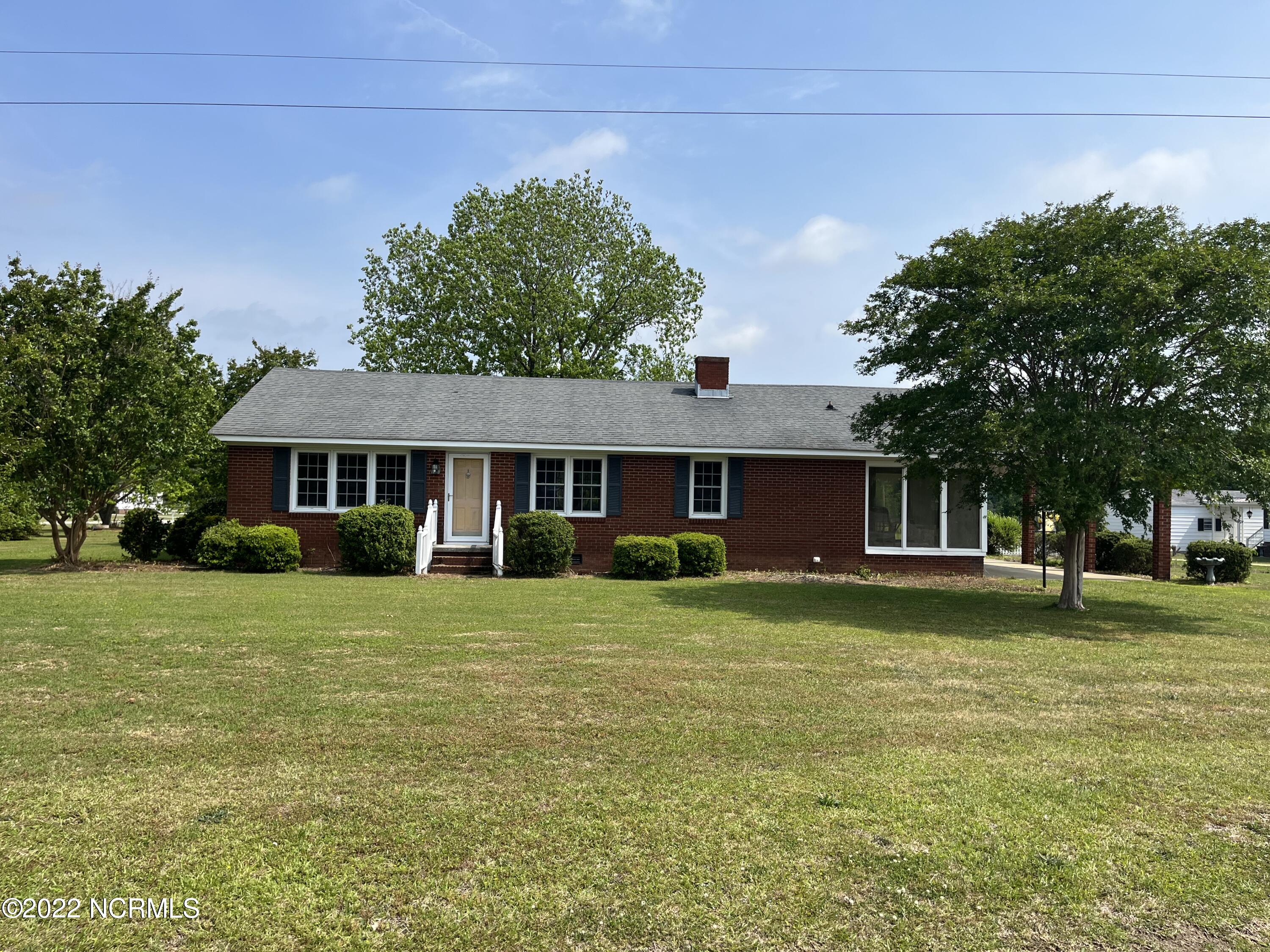 1304 Greene Haynes Road Kinston, NC 28504 - Photo 1 of 17 Photo May 06, 10 52 25 AM