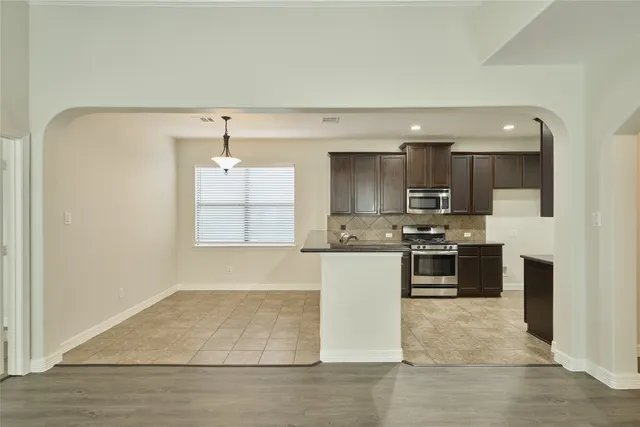 $2,350 | 630 Aulia Lane, Spring, TX 77386