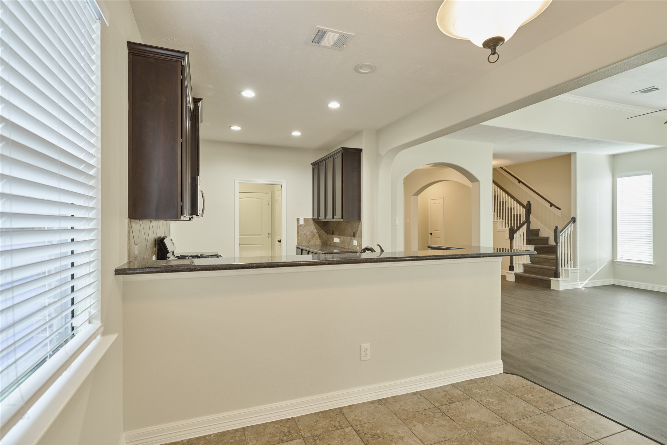 630 Aulia Lane Spring, TX 77386 - Photo 17 of 48 Breakfast Bar