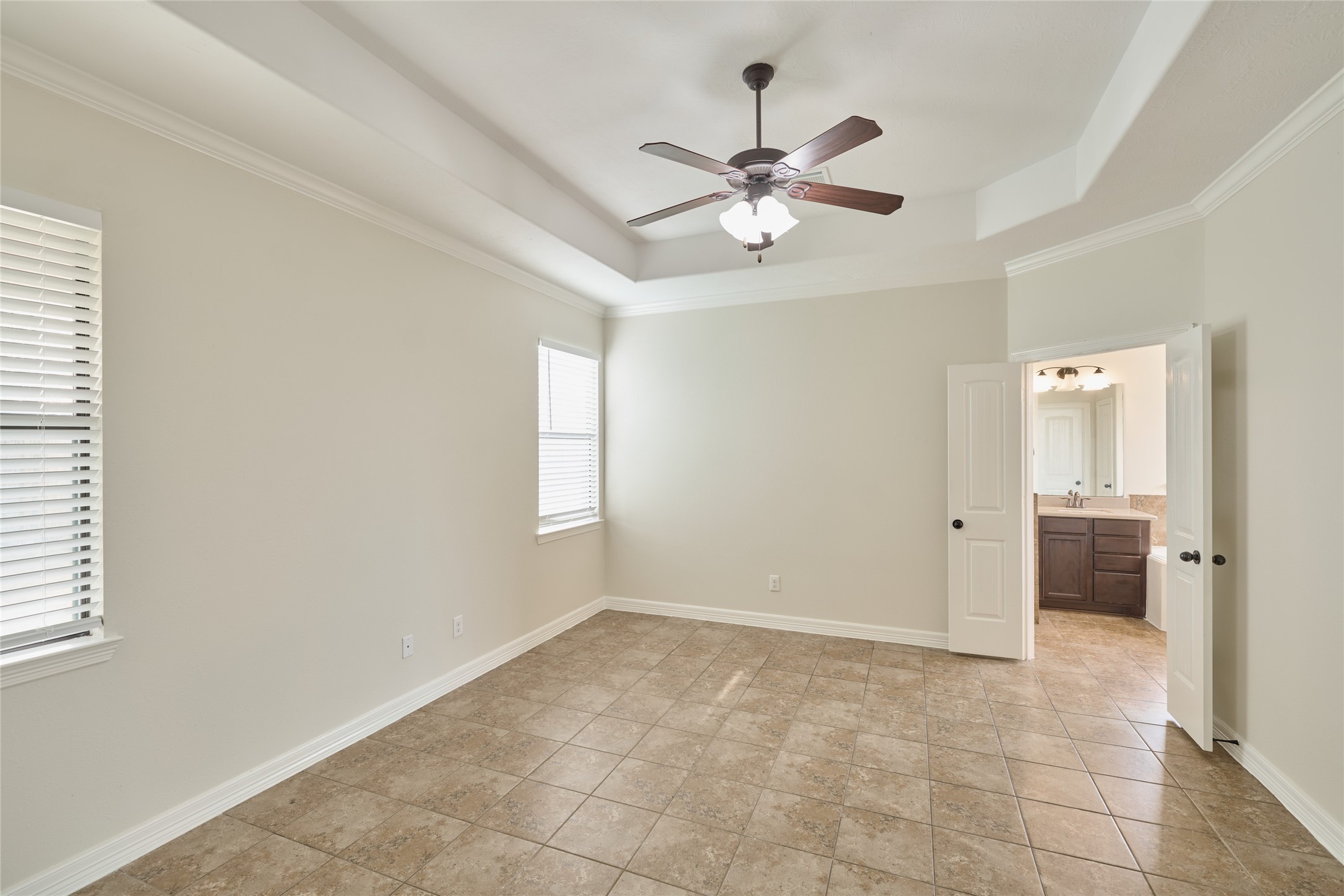 630 Aulia Lane Spring, TX 77386 - Photo 24 of 48 Primary Bedroom