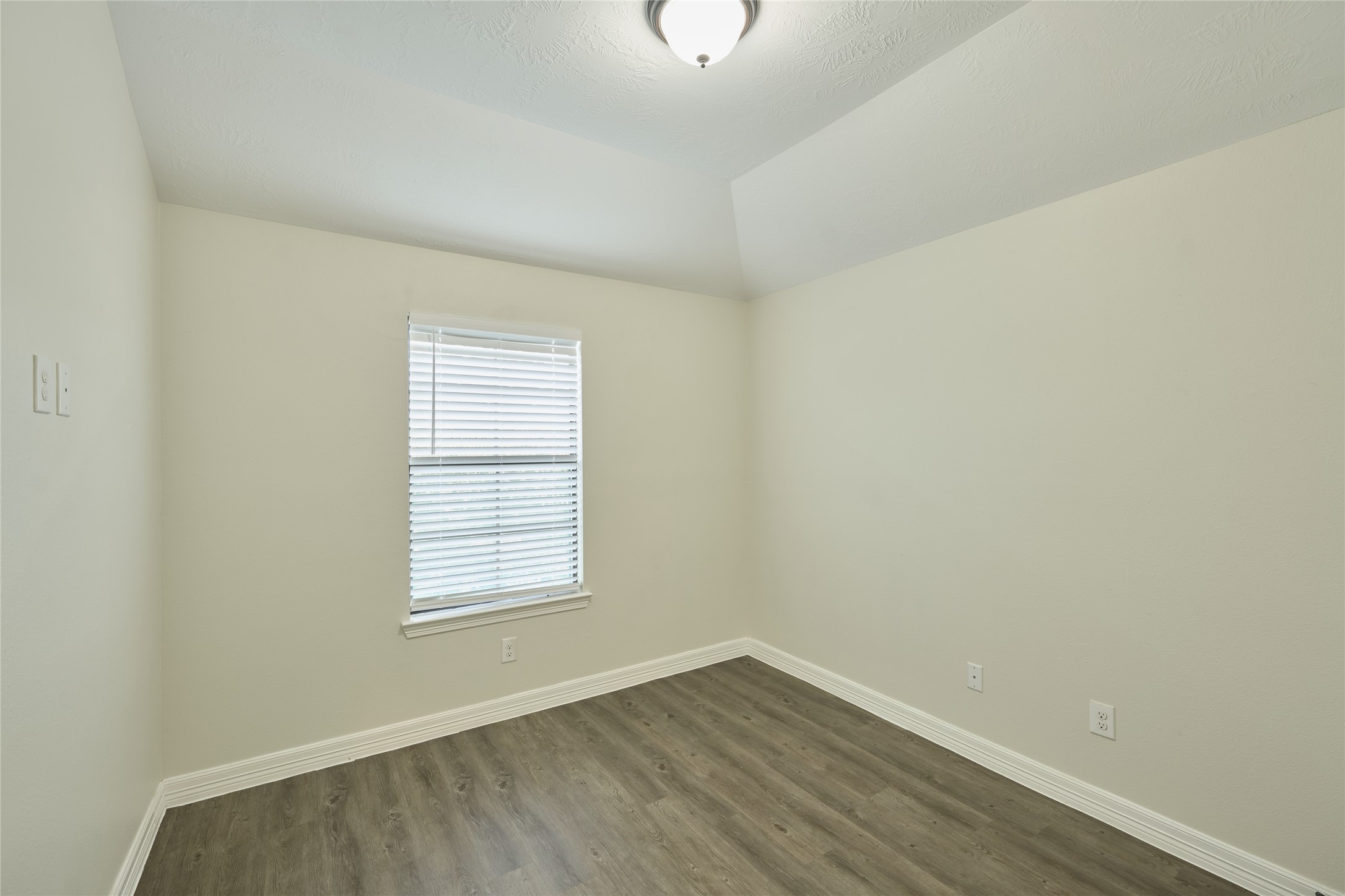 630 Aulia Lane Spring, TX 77386 - Photo 37 of 48 3rd Bedroom