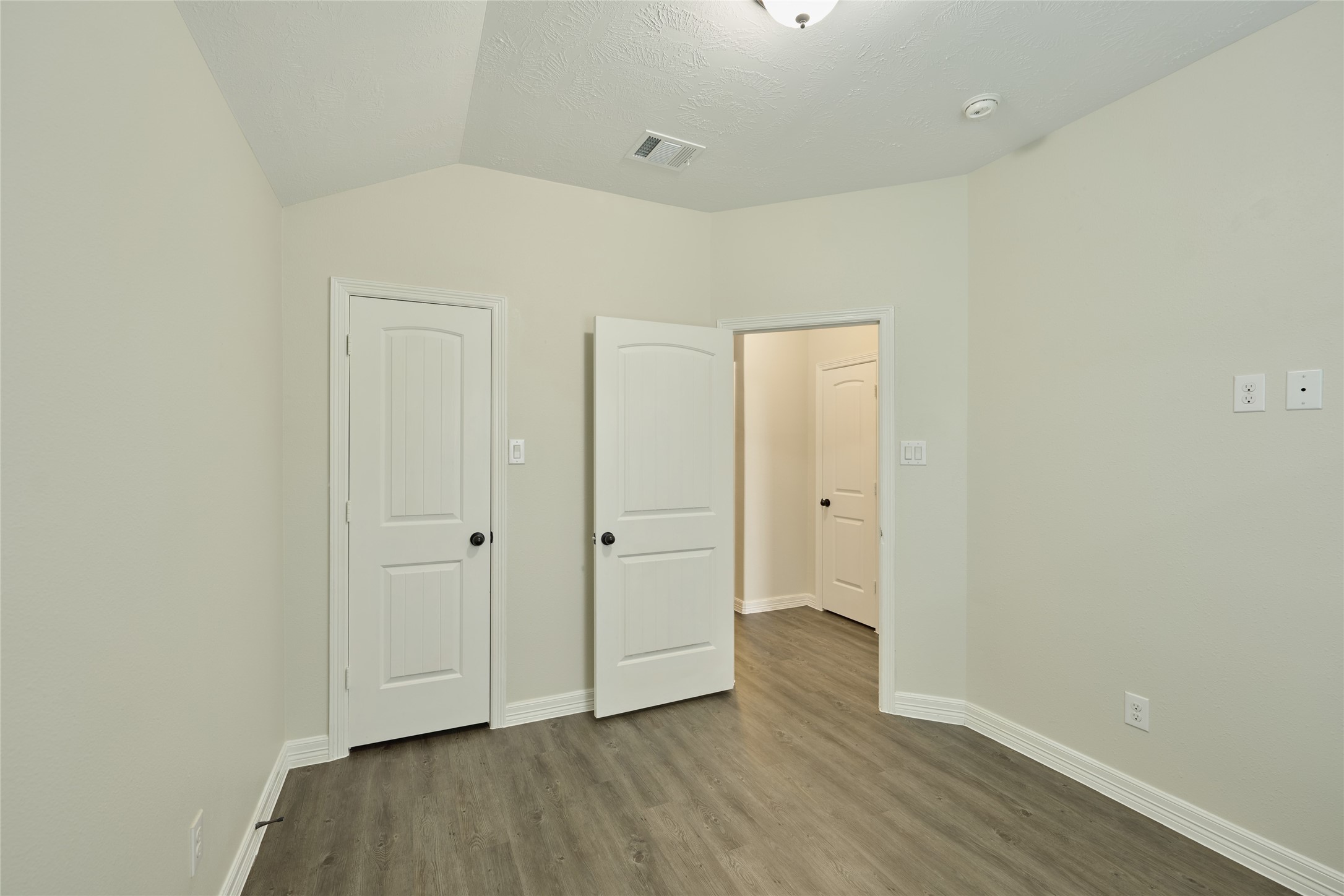 630 Aulia Lane Spring, TX 77386 - Photo 38 of 48 3rd Bedroom