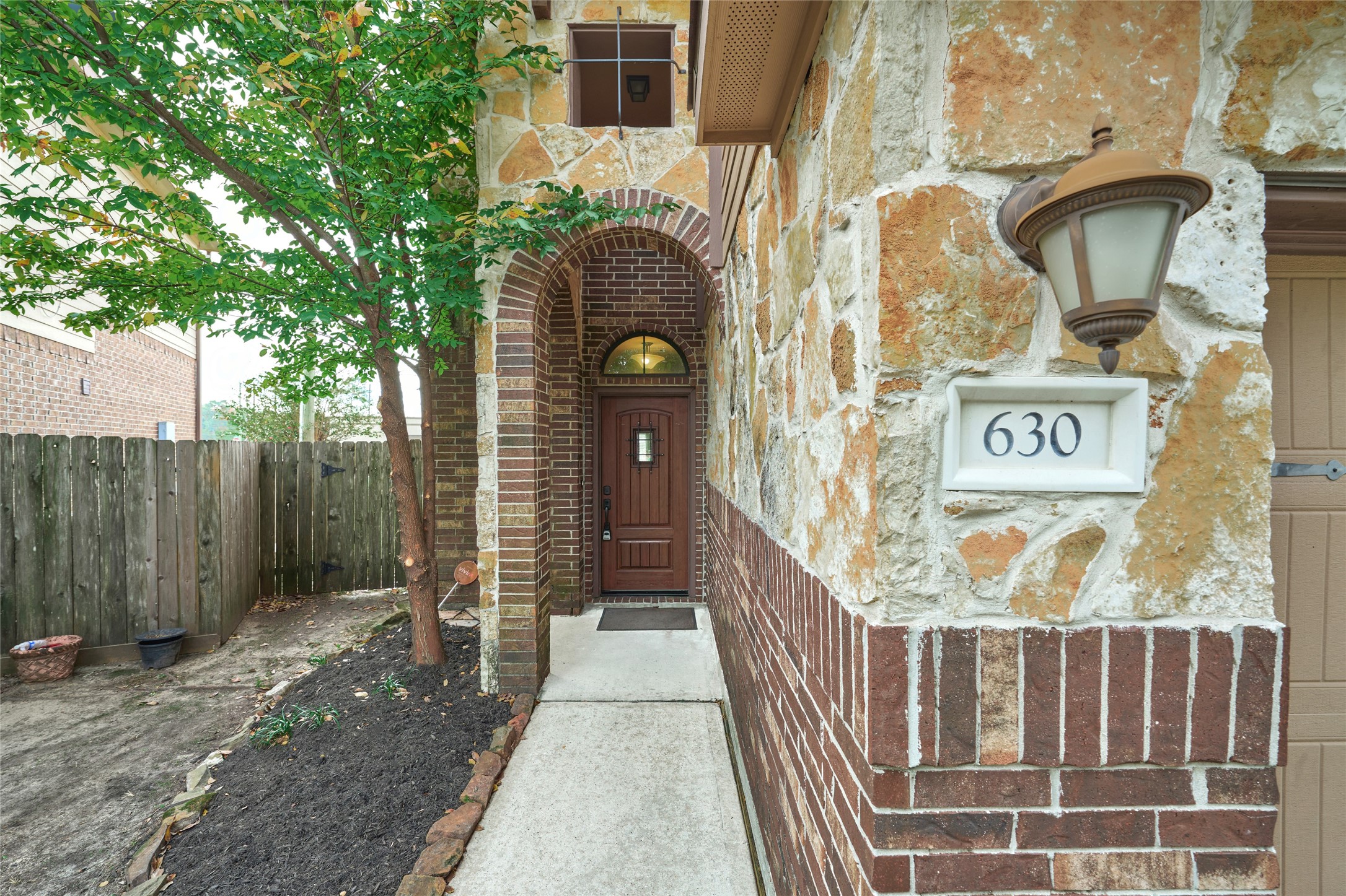 630 Aulia Lane Spring, TX 77386 - Photo 5 of 48 Front entry