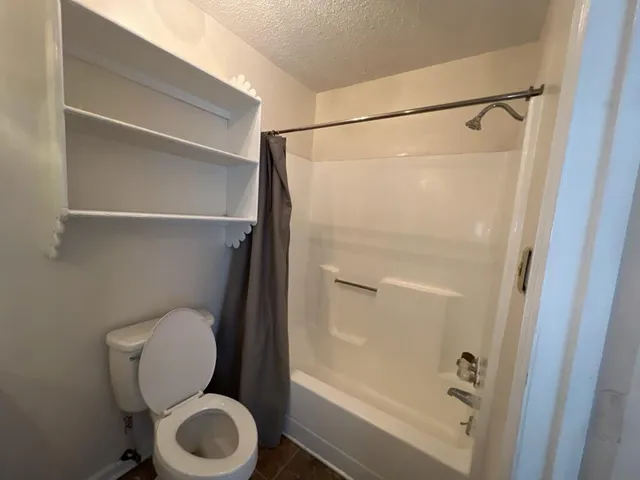 $1,950 | 2071 Savage Road, Charleston, SC 29407