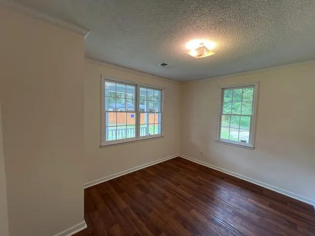 $1,950 | 2071 Savage Road, Charleston, SC 29407