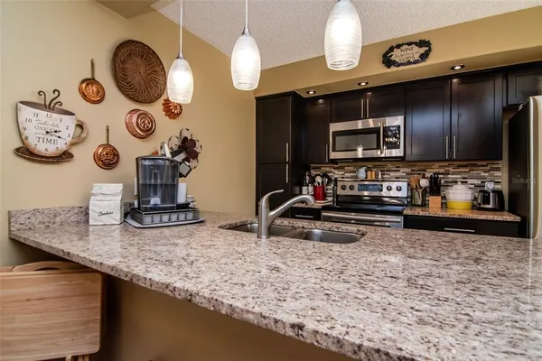 $259,000 | 2725 11th Court, Palm Harbor, FL 34684