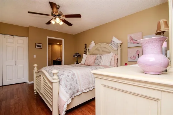 $259,000 | 2725 11th Court, Palm Harbor, FL 34684