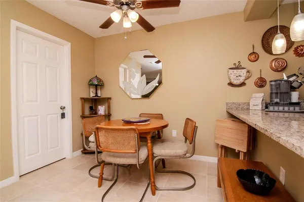 $259,000 | 2725 11th Court, Palm Harbor, FL 34684