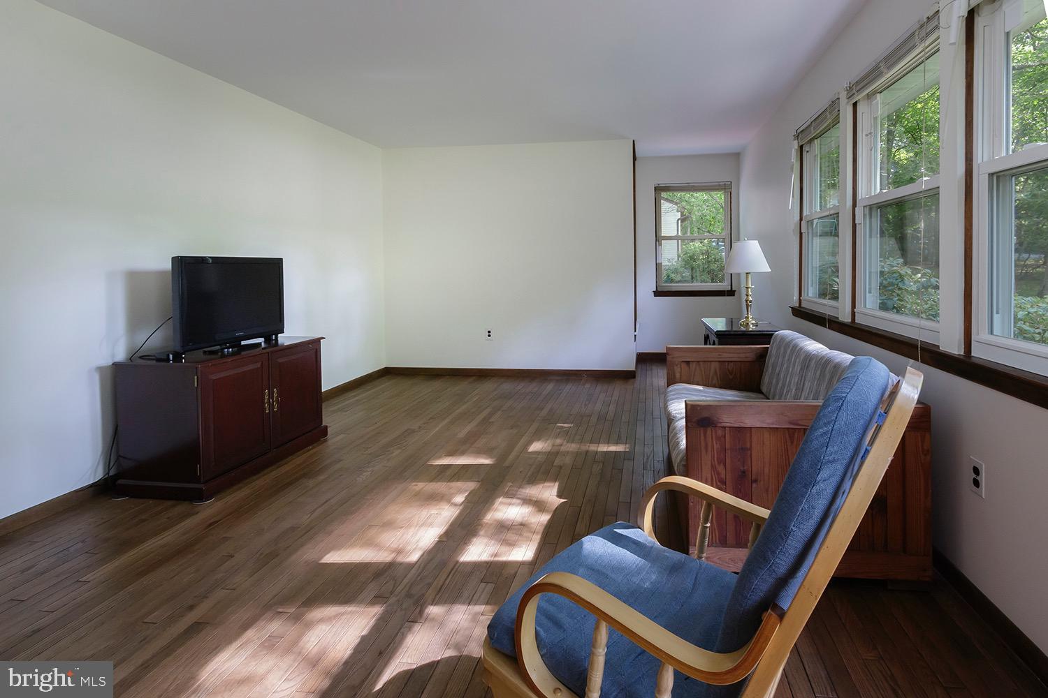 6 Woodside Drive Tabernacle, NJ 08088 - Photo 8 of 32