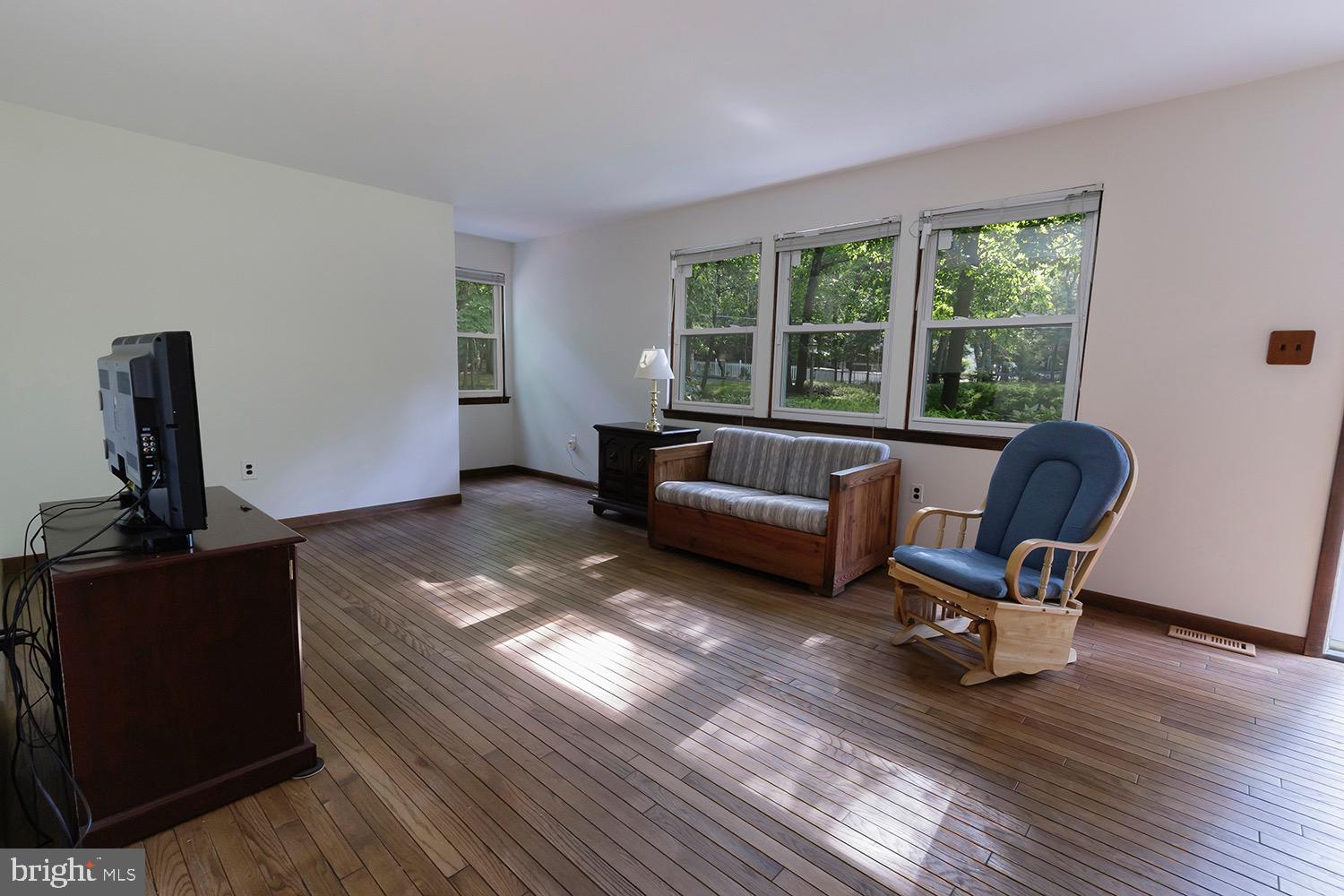 6 Woodside Drive Tabernacle, NJ 08088 - Photo 9 of 32