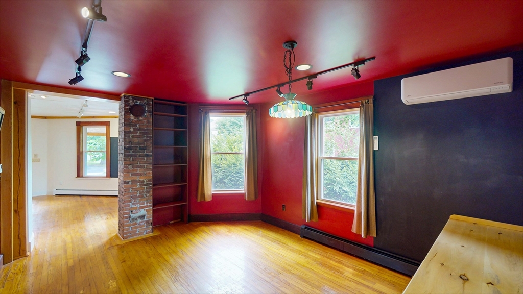 14 Main Street Shelburne, MA 01370 - Photo 6 of 35