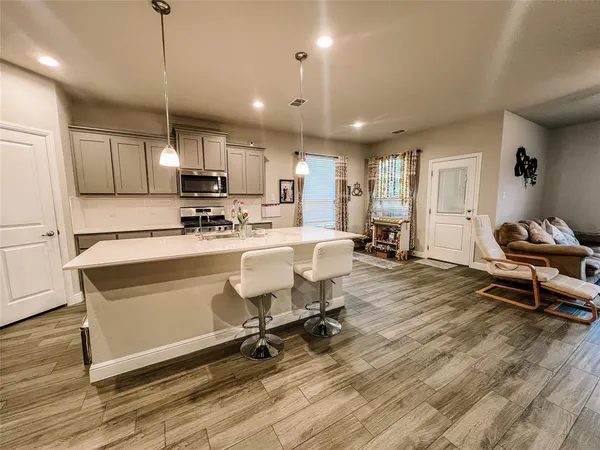 $3,100 | 5516 Nelson Parkway, Denton, TX 76210
