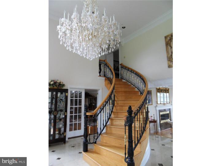711 Swamp Road Newtown, PA 18940 - Photo 13 of 25 Foyer