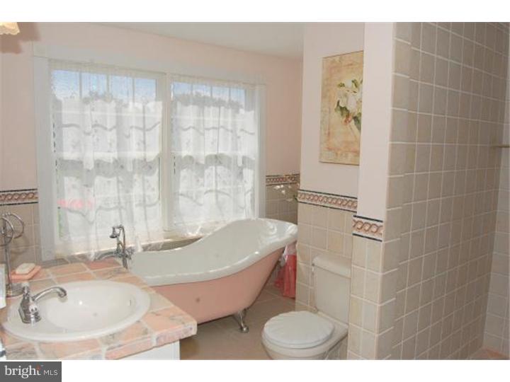 711 Swamp Road Newtown, PA 18940 - Photo 15 of 25 Bathroom