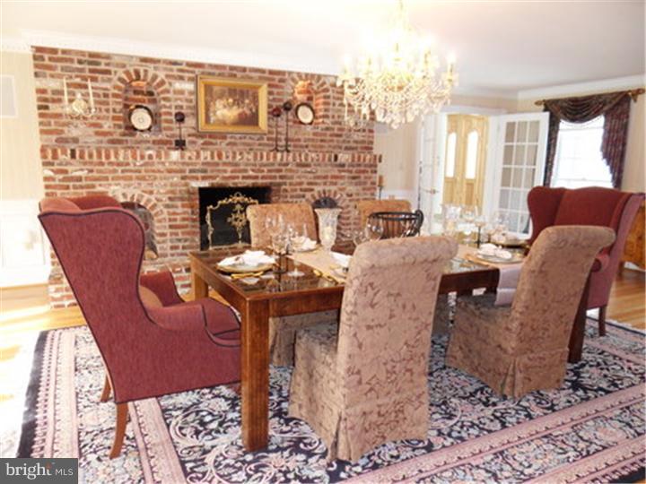 711 Swamp Road Newtown, PA 18940 - Photo 22 of 25