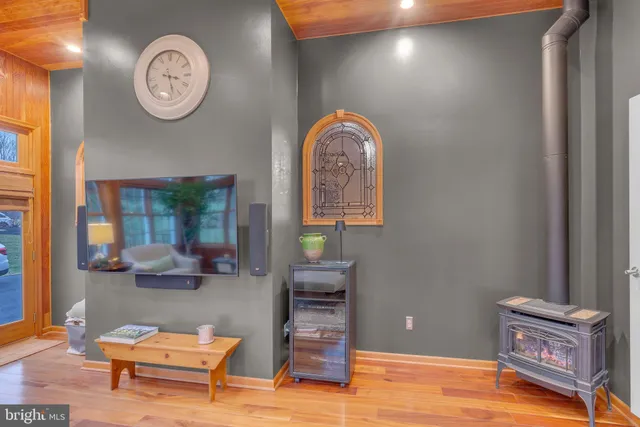 $975,000 | 28 Brinker Drive, Doylestown, PA 18901