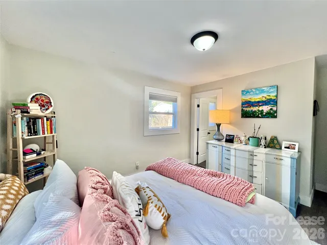 $2,700 | 3205 Brixton Court, Charlotte, NC 28205