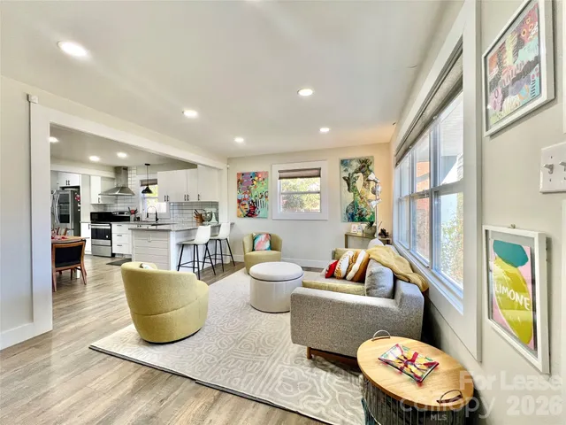 $2,700 | 3205 Brixton Court, Charlotte, NC 28205