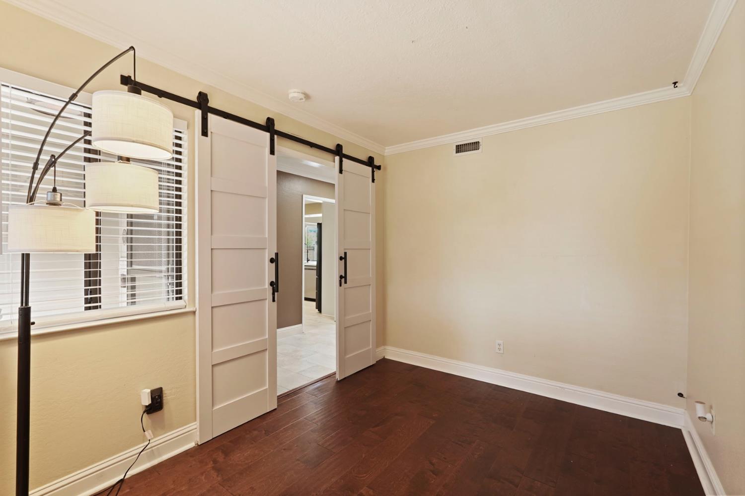 6441 Rexford Way Carmichael, CA 95608 - Photo 17 of 42