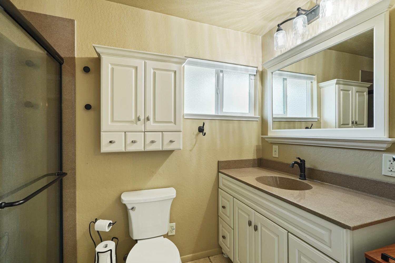 6441 Rexford Way Carmichael, CA 95608 - Photo 24 of 42