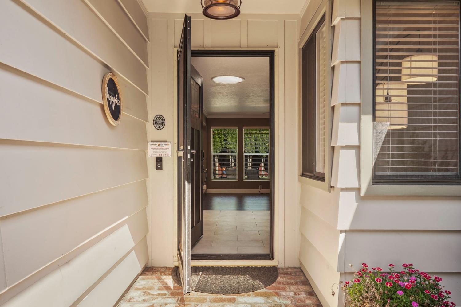 6441 Rexford Way Carmichael, CA 95608 - Photo 6 of 42