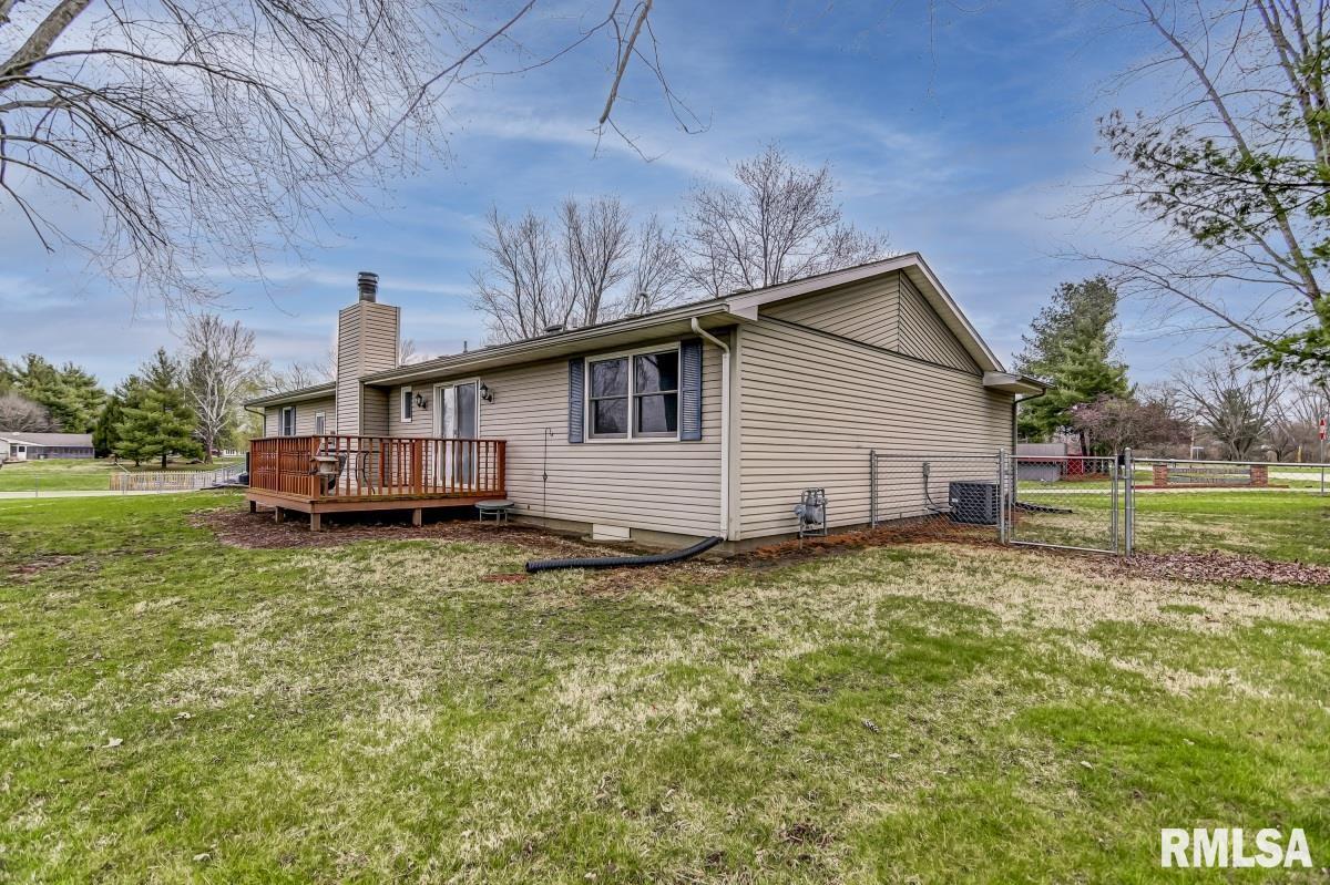23343 Railsplitter Lane Athens, IL 62613 - Photo 28 of 30 Gallery Image 28