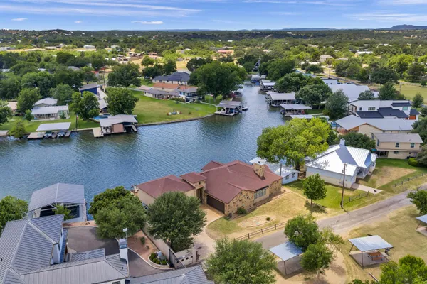 $1,499,000 | 336 Park Lane, Sunrise Beach, TX 78643