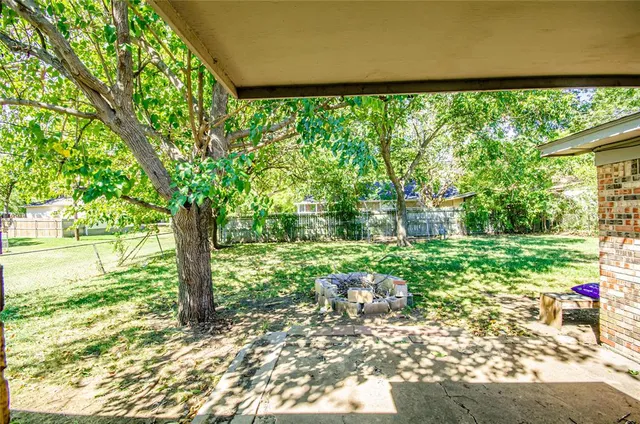 $1,495 | 1018 Patricia Drive, Sherman, TX 75090