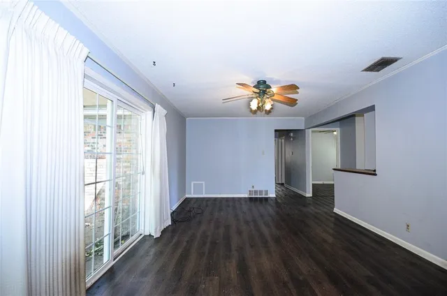 $1,495 | 1018 Patricia Drive, Sherman, TX 75090