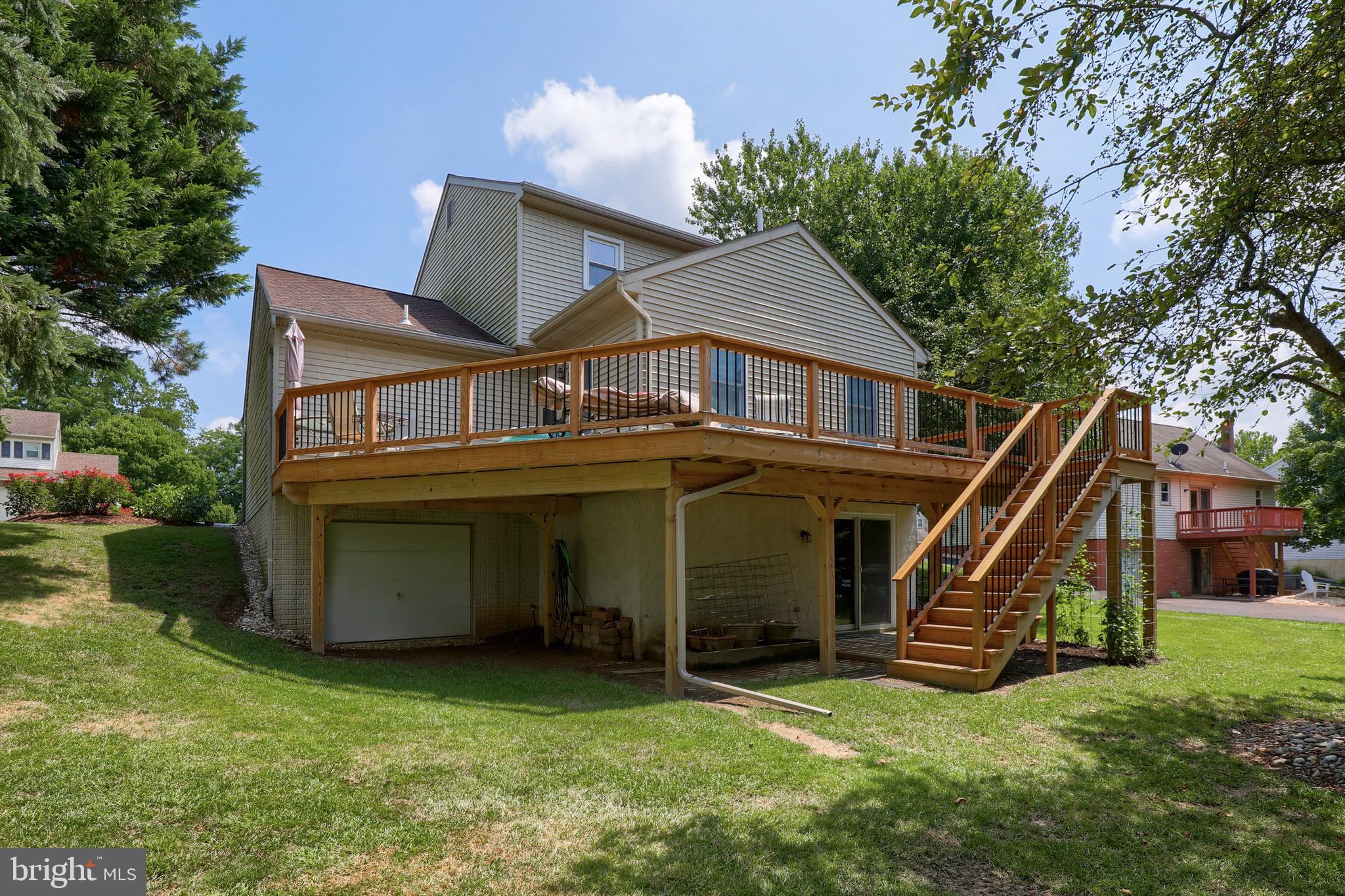 1767 Wilderness Road Lancaster, PA 17603 - Photo 2 of 27 Gallery Image 2