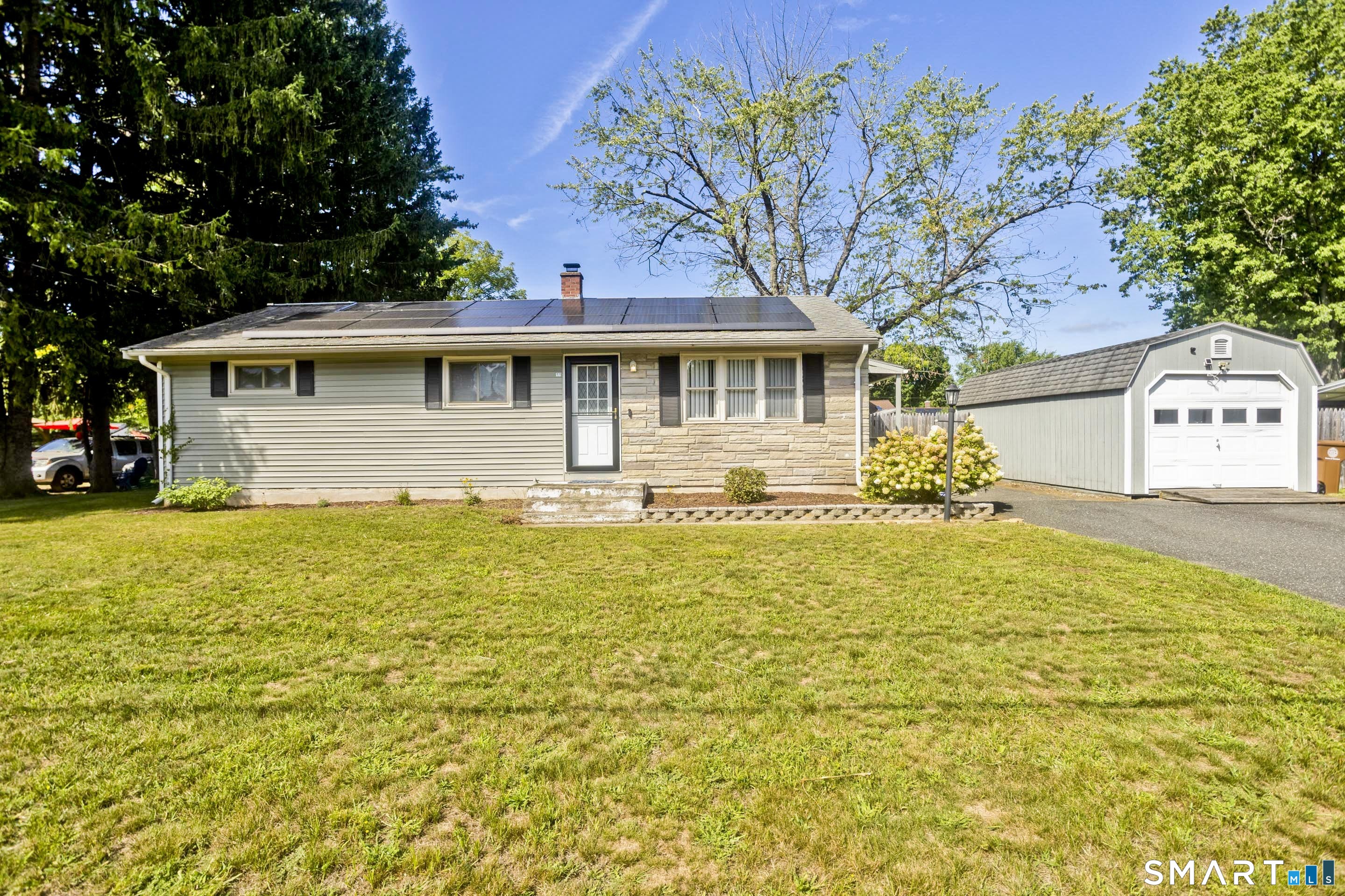 11 Harvest Road Enfield, CT 06082 - Photo 1 of 37 Gallery Image 1
